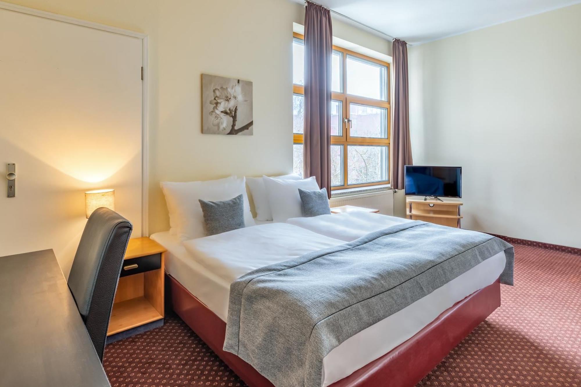 Garner Hotel Berlin - Schoeneberg By Ihg Buitenkant foto