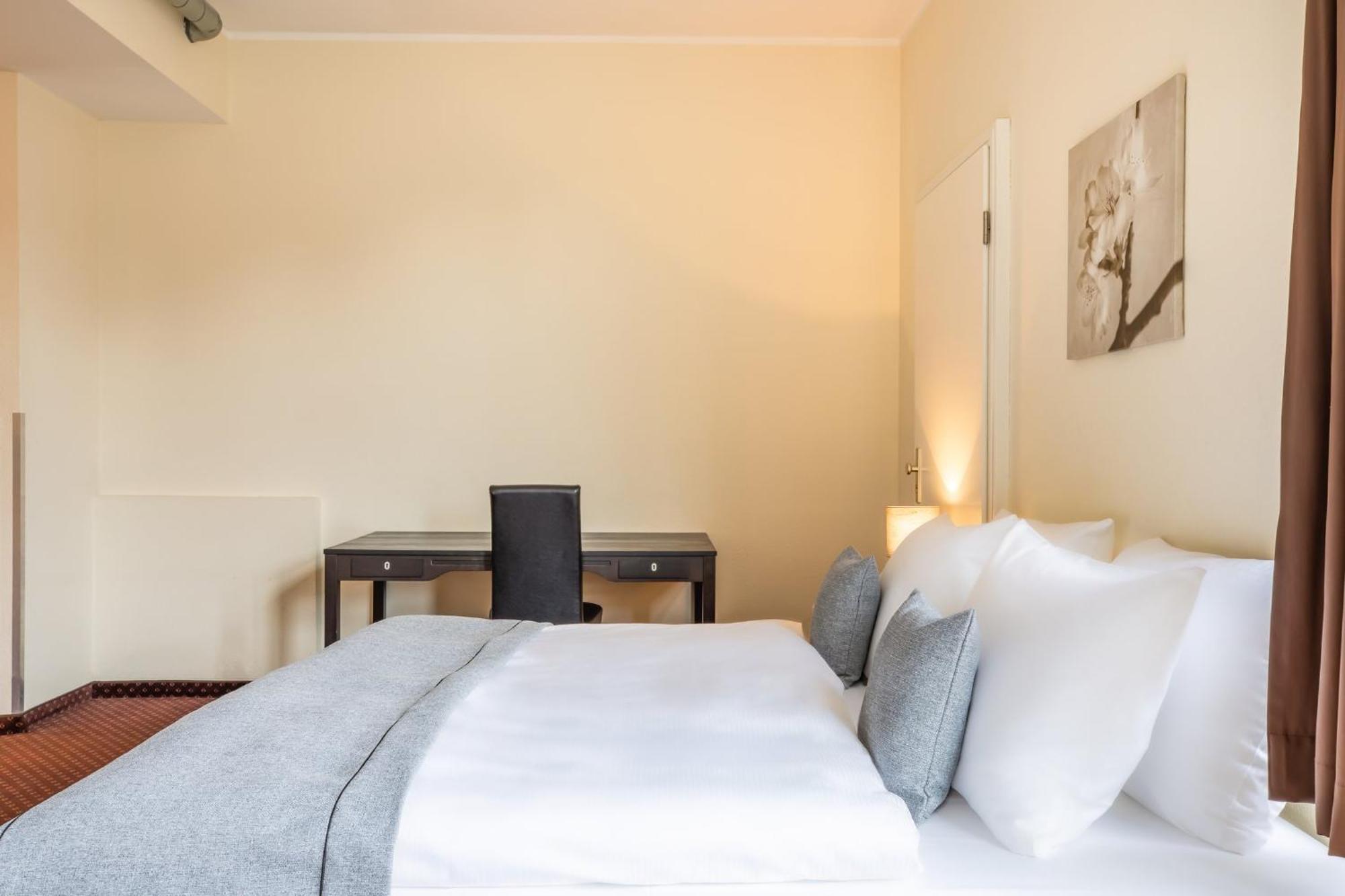 Garner Hotel Berlin - Schoeneberg By Ihg Buitenkant foto